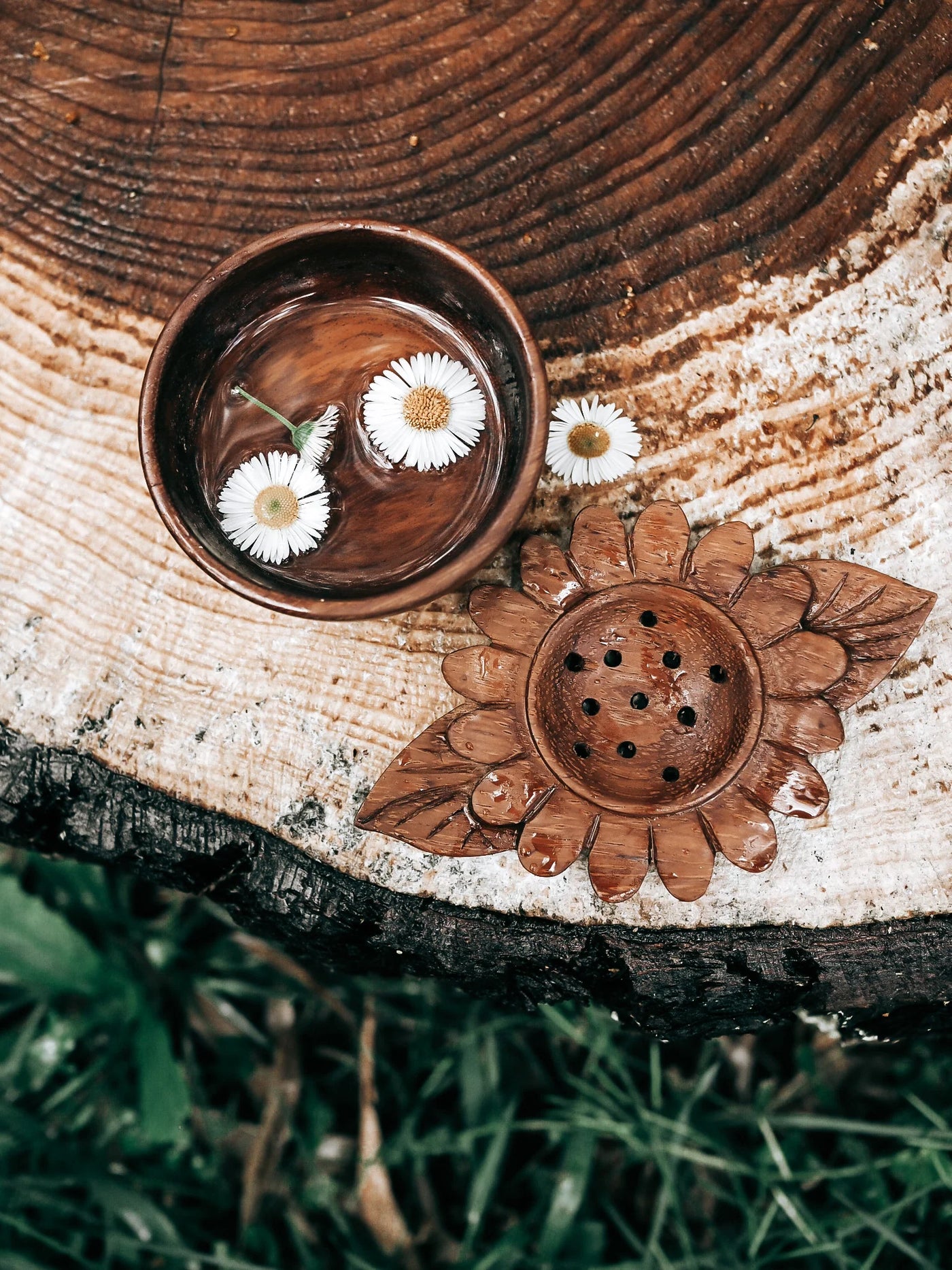 Wild Mountain Child Daisy Strainer