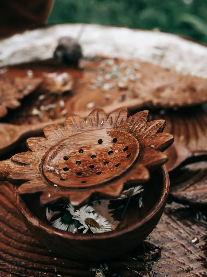 Wild Mountain Child Treasure Bowl