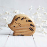 Wooden Hedgehog, Papa · view 1
