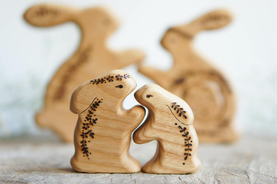 Wooden Bunny Family Announcement Puzzle (Mom, Dad, and Three Little Ones)