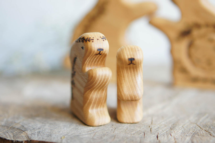 Wooden Bunny Family Announcement Puzzle (Mom, Dad, and Three Little Ones)