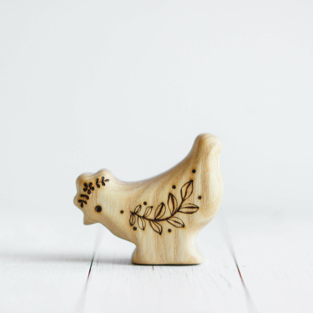 Wooden Hen, Looking Down