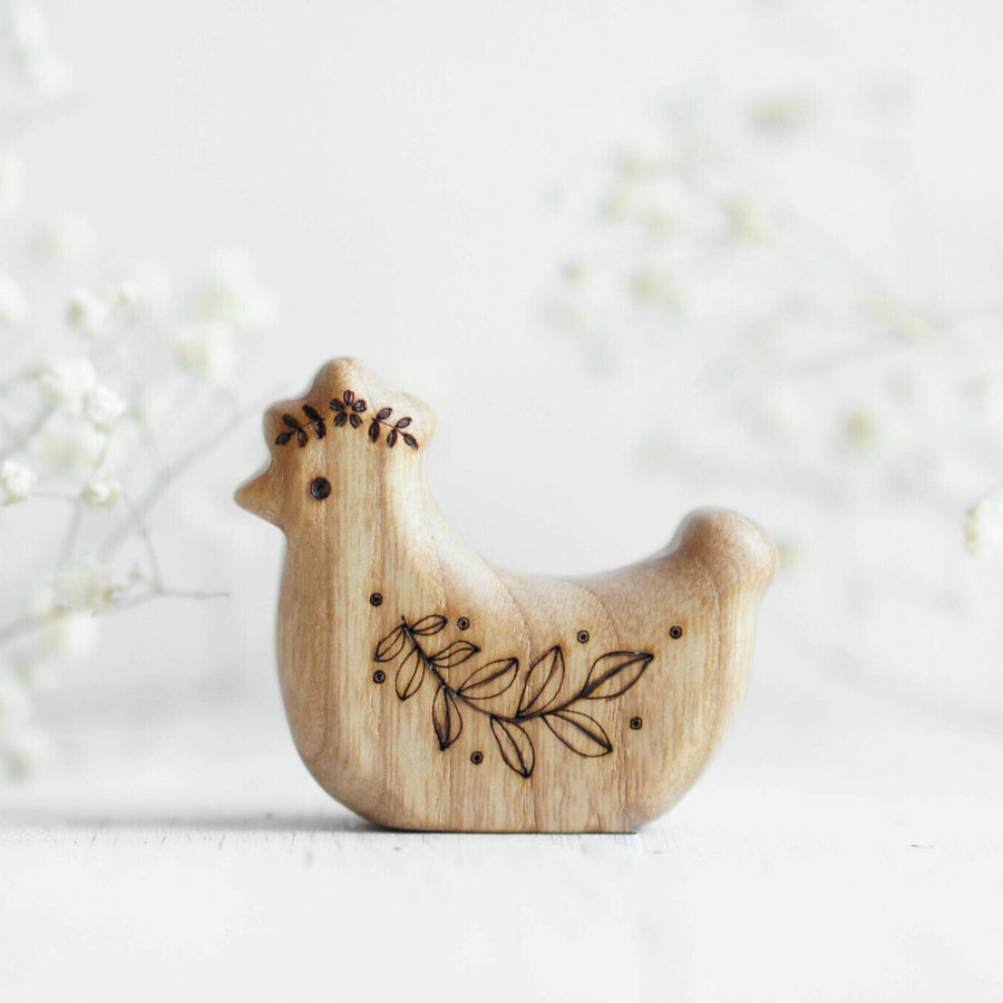 Wooden Hen, Lying