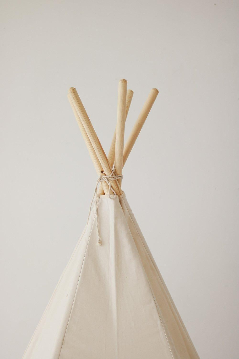 “Beige” Teepee and "Grey Linen" Round Mat Set