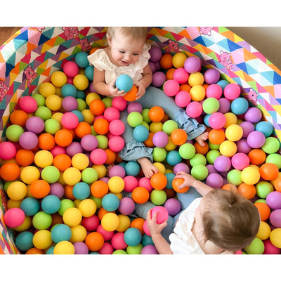 Lily and River Giant Ball Pit