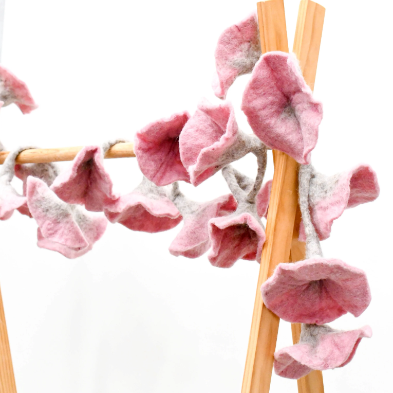 Felt Flower Garland, Dusty Pink