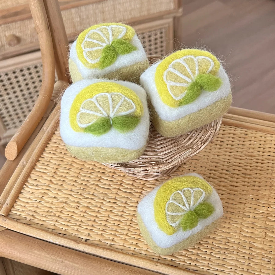 Playtisserie Felt Lemon Sponge Cake