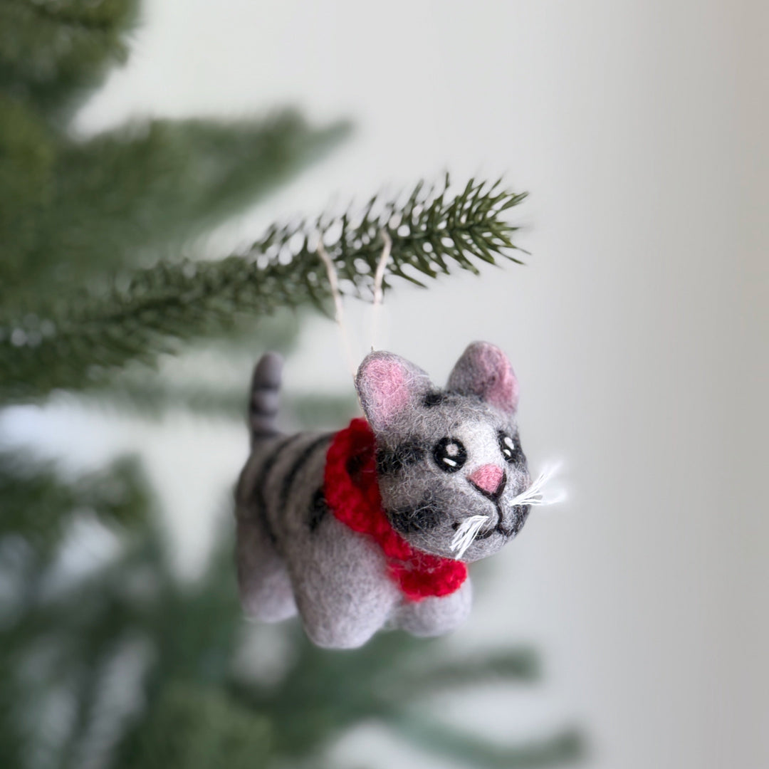 Felt Cat Ornament – Calico, Gray Tabby &amp; Tuxedo 😺✨