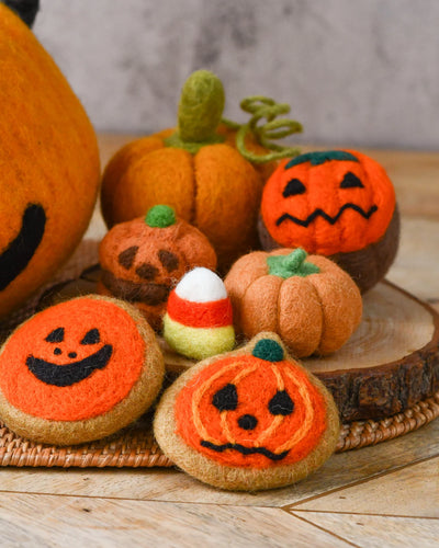 Sale Felt Jack O' Lantern Pumpkin Grazing Set