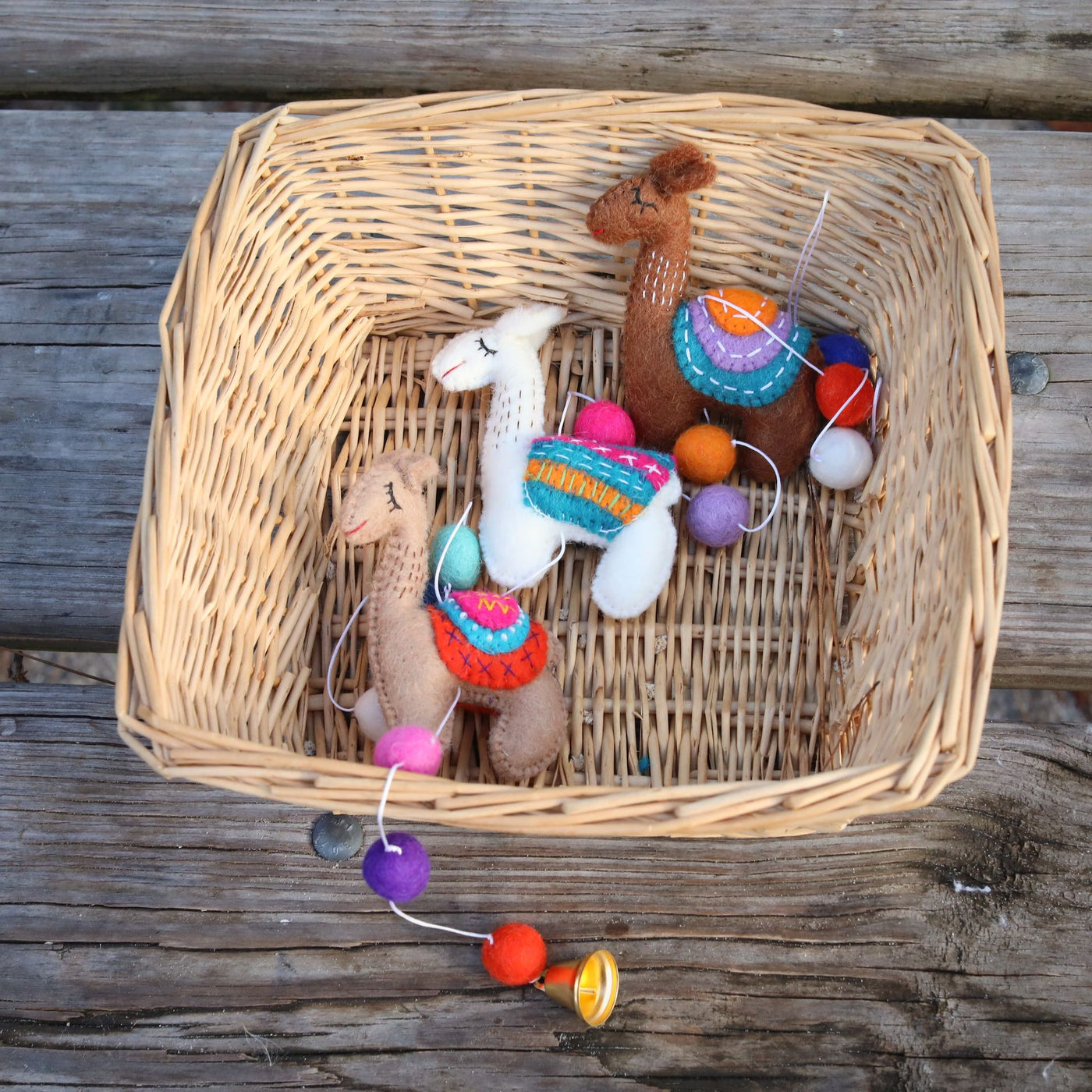 Felt Llama Garland 2