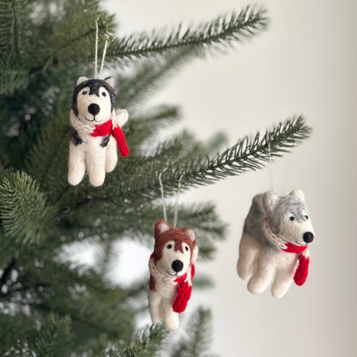 Felt Ornament - Christmas Husky with Red Scarf