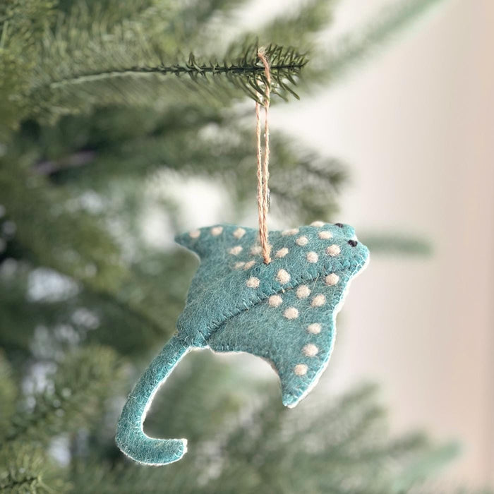 Felt Stingray Ornament with Hemp String
