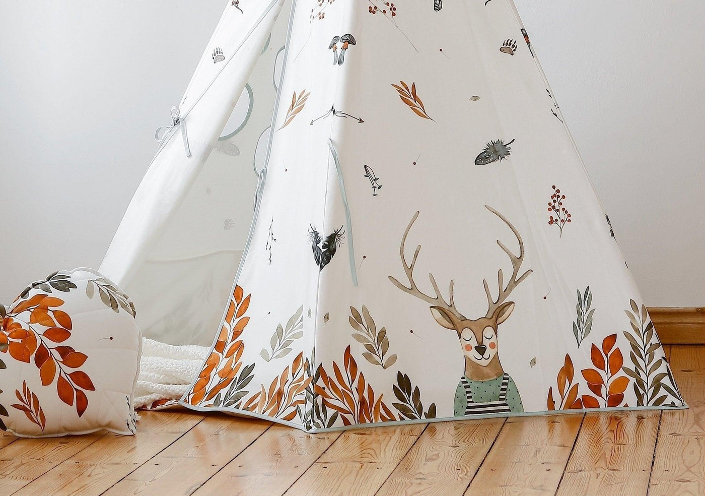 “Forest Friends” Teepee Tent