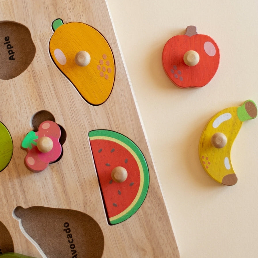 Q Toys Fruit Knob Puzzle