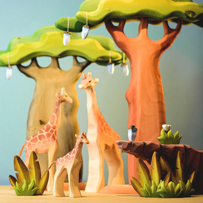 Bumbu Giraffe Family