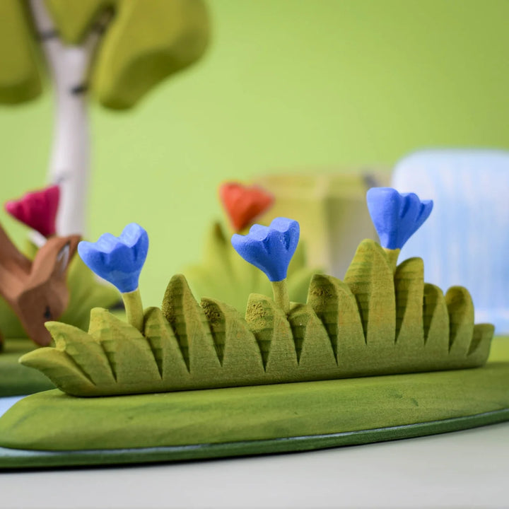 Bumbu Large Wooden Grass with Blue Flowers