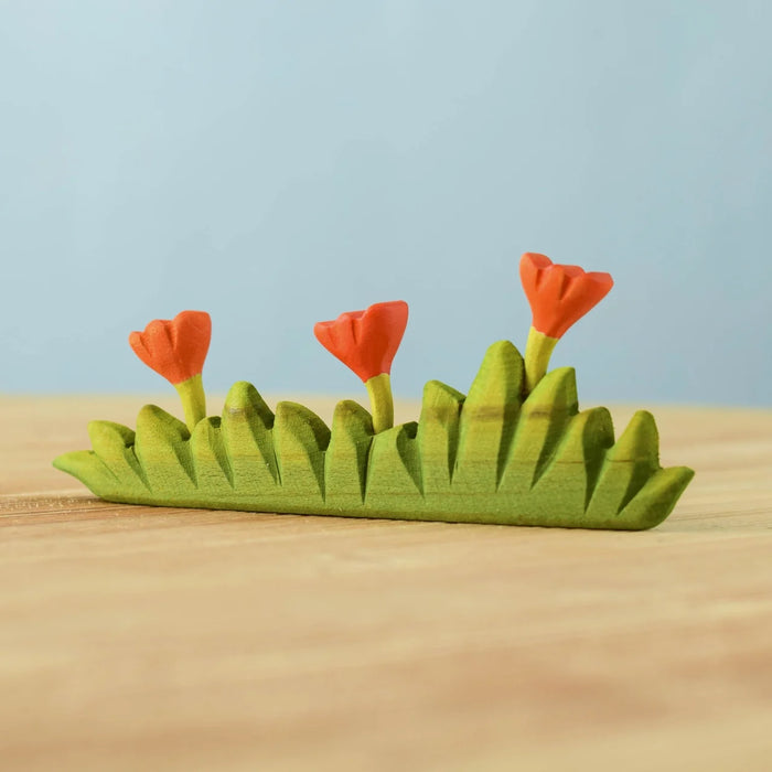 Bumbu Large Wooden Grass with Orange Flowers
