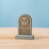Bumbu Gravestones · view 3