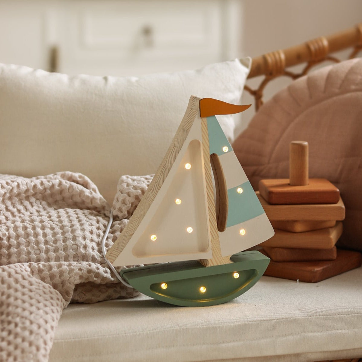 Little Lights Mini Sailboat Lamp