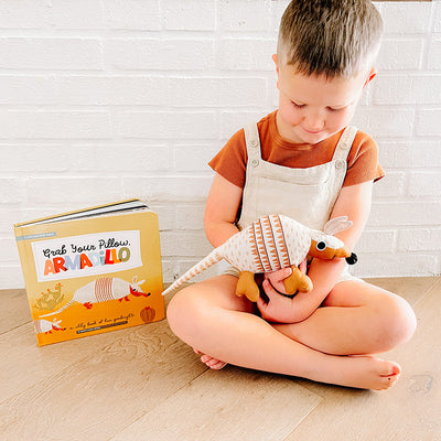 Lucy Darling Armadillo Book and Stuffed Animal Set