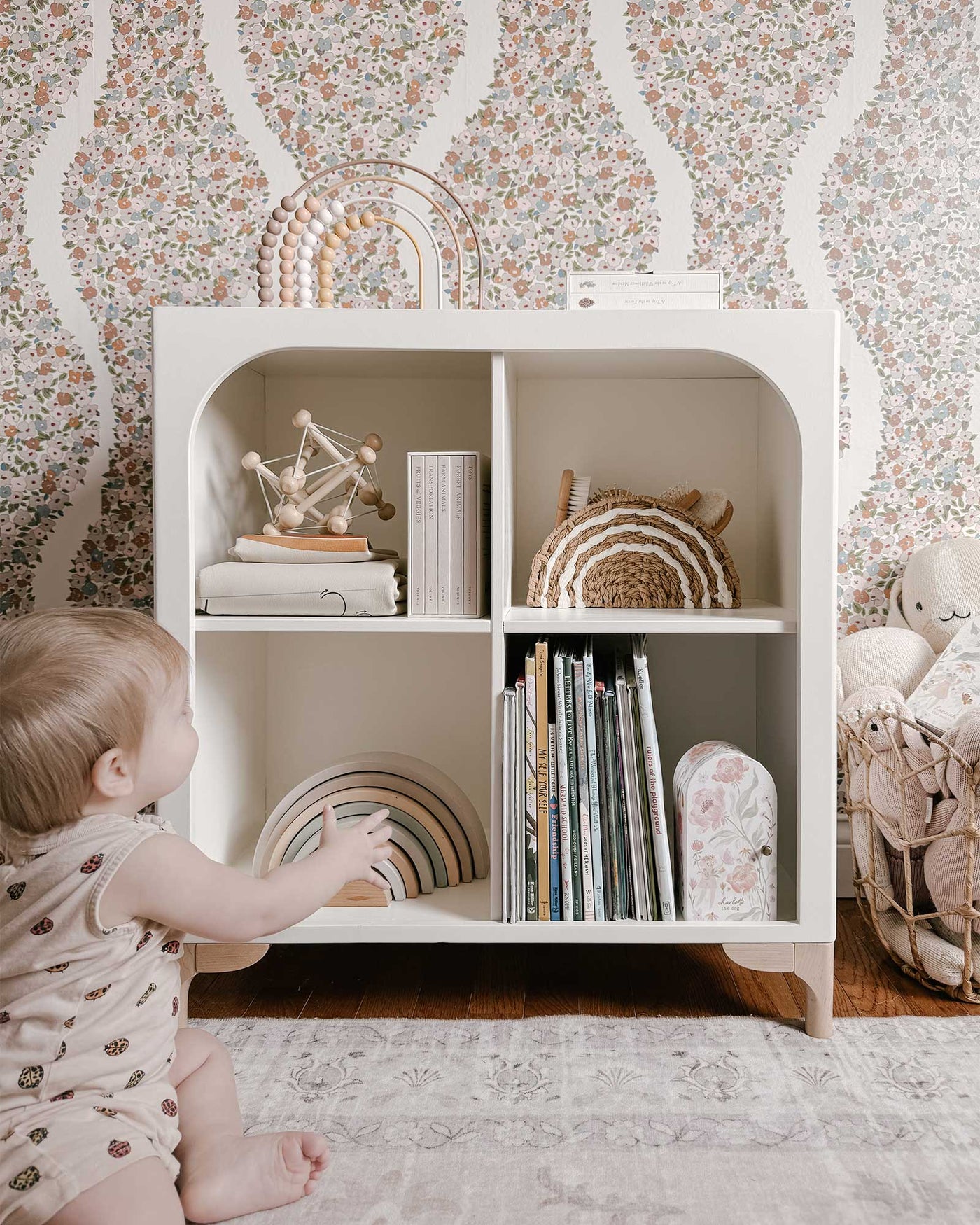 Archie Bookshelf