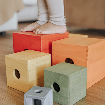 Sale Q Toys Rainbow Nesting Boxes