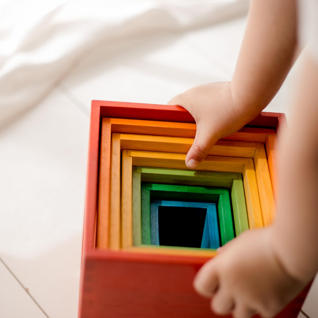 Sale Q Toys Rainbow Nesting Boxes