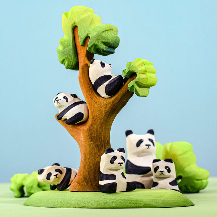 Sale Bumbu Panda Bears Family and Tree Set