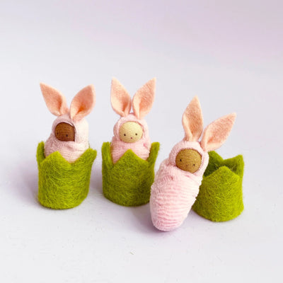 Fairyshadow Bunny Rabbit Baby in a Hedge Cozy