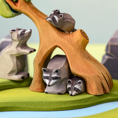 Pre-Order Bumbu Raccoon Family with Tree Set (Ships in July)