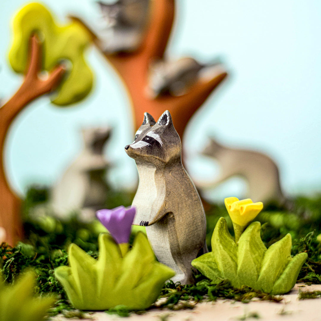 Sale Bumbu Raccoon Family with Tree Set