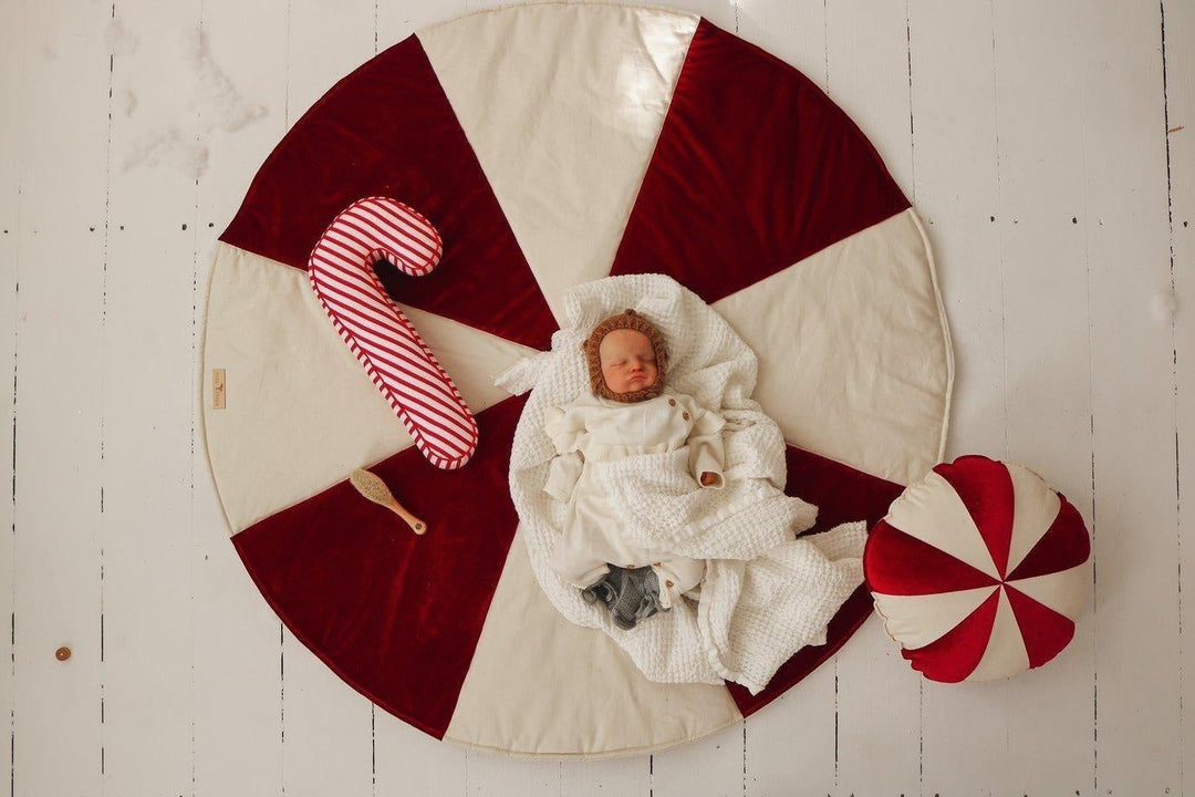Christmas “Red Candy” Round Patchwork Mat