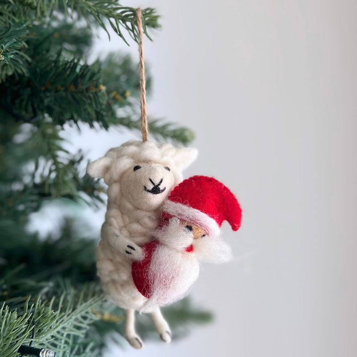 Santa&