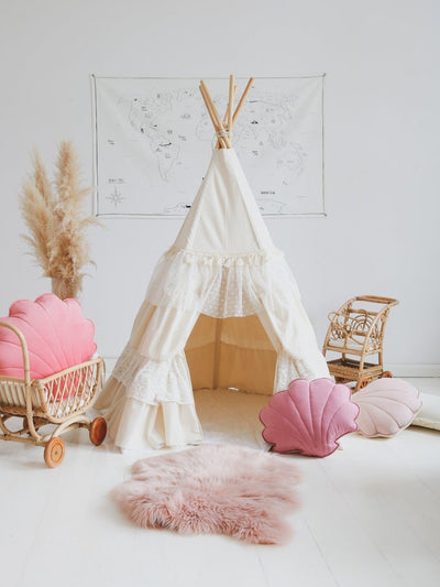 “Shabby Chic” Teepee Tent with Frills