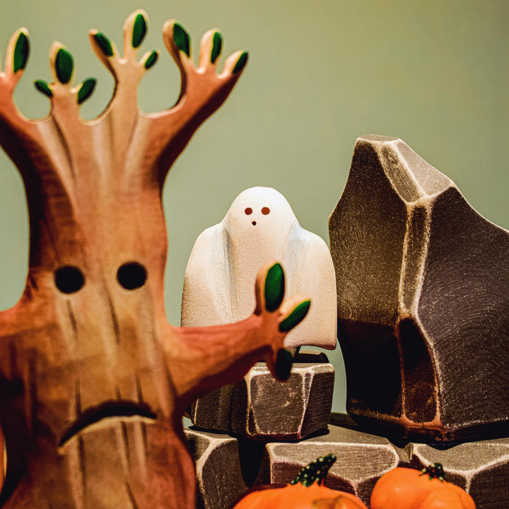 Bumbu Spooky Halloween Tree, Large