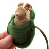 Fairyshadow Critter Necklace, Tan Mouse · view 4