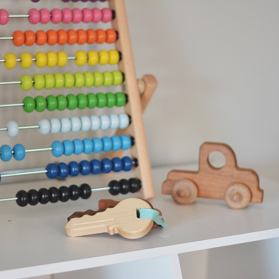 Bannor Wooden Toy Keys