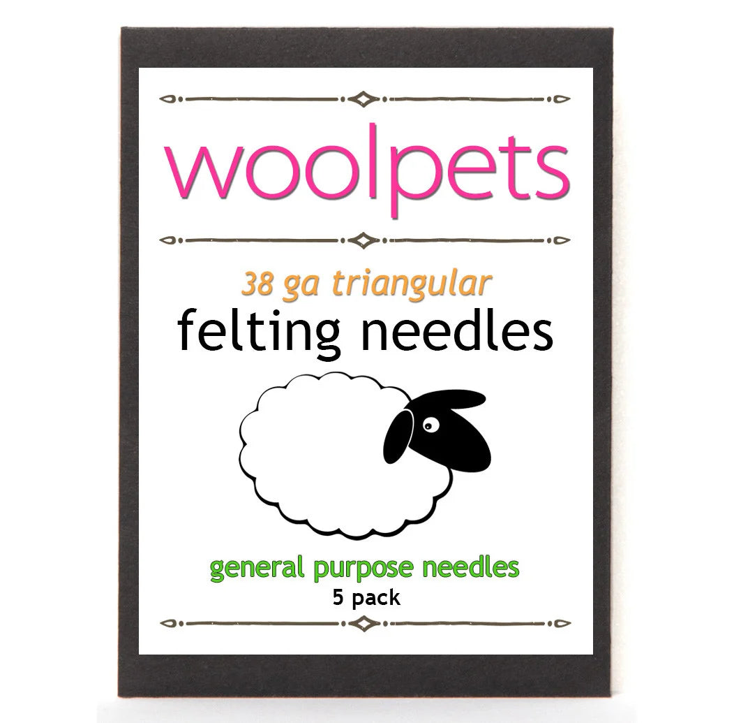 Woolpets 38 gauge triangular felting needles, five per pack