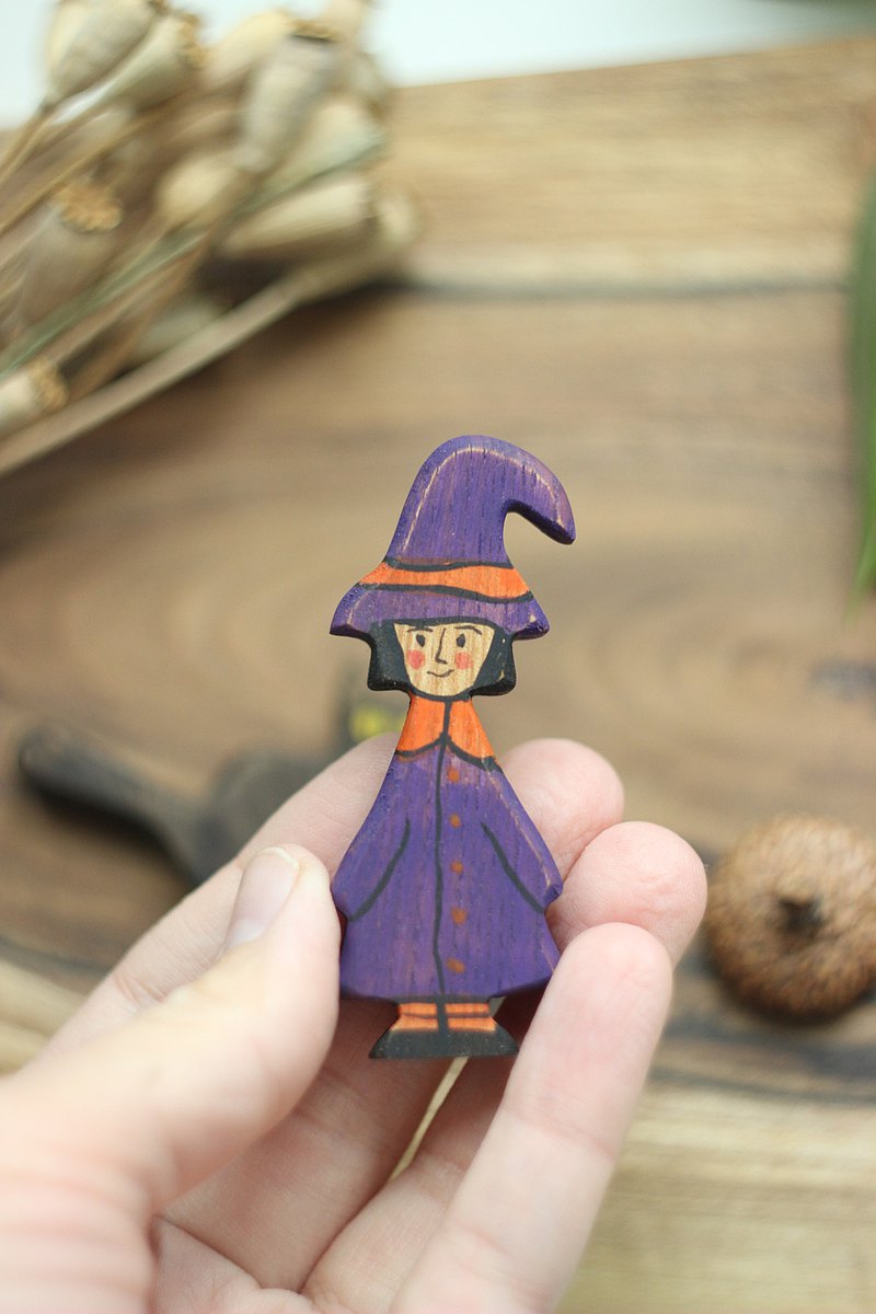 Wooden Witch