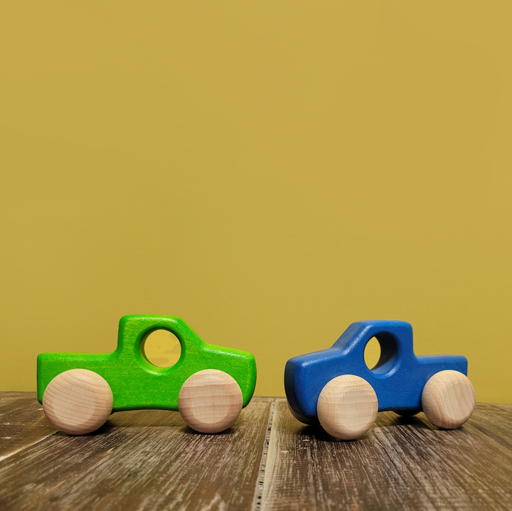 Bajo Little Green Truck