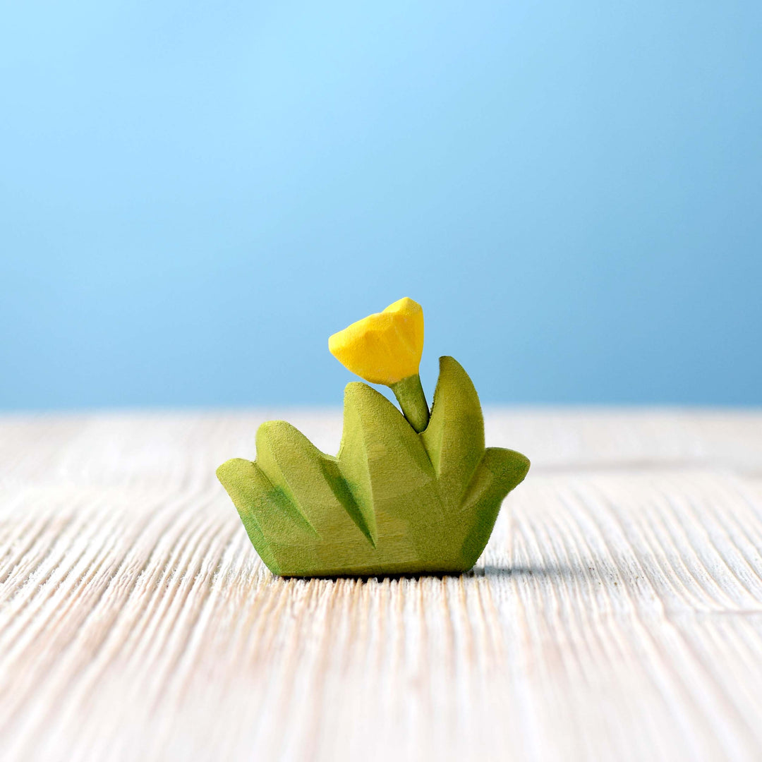 Bumbu Small Wooden Grass with Yellow Flower