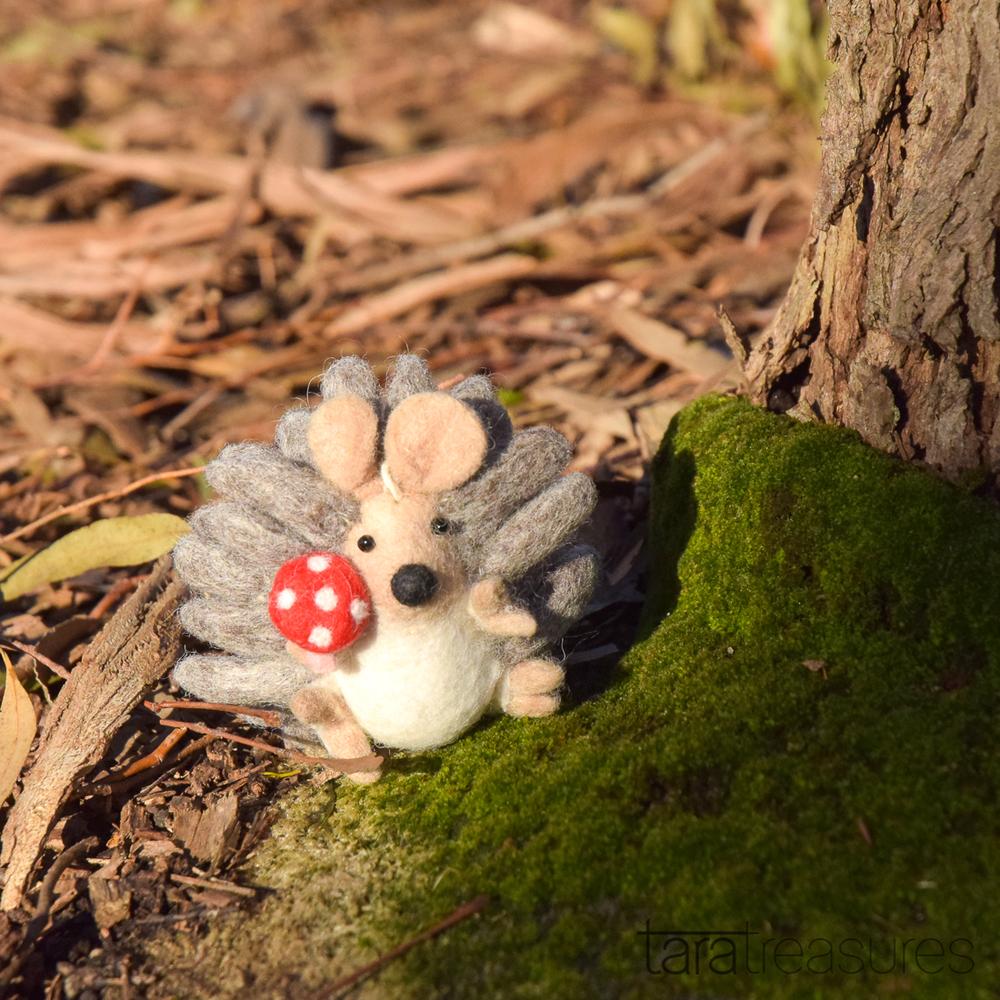 Felt Hedgehog with Mushroom