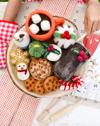 Pre-Order Felt Christmas Play Food Grazing Box, Set B (Ships in November)