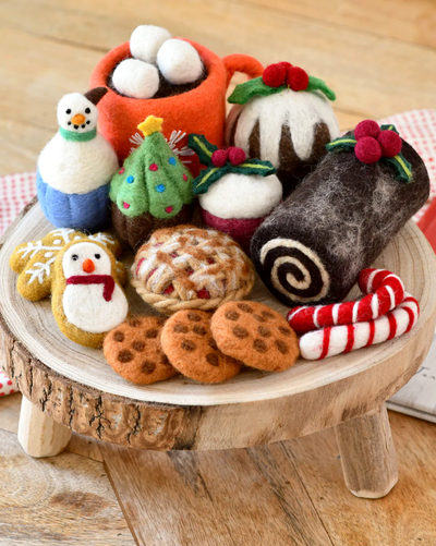 Pre-Order Felt Christmas Play Food Grazing Box, Set B (Ships in November)