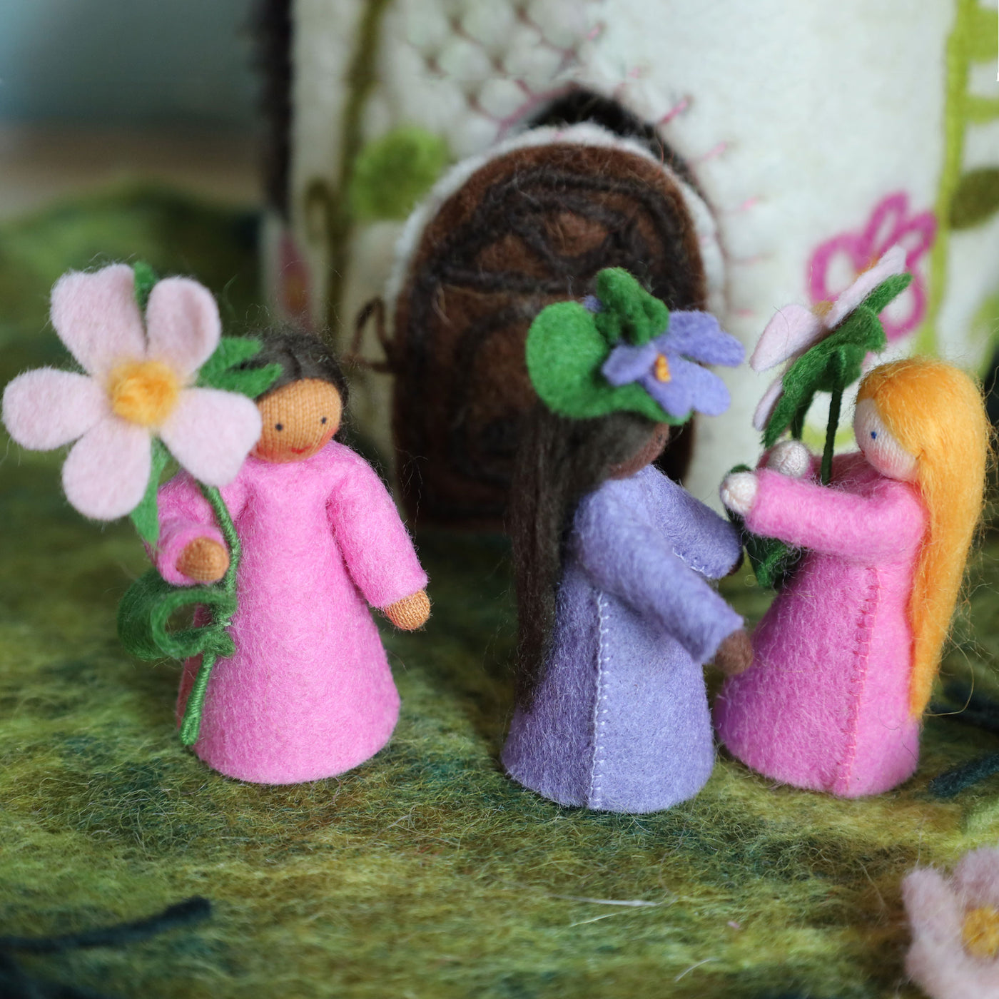 Pre-Order Pink Flower Fairy House and Mat (Ships in late February)