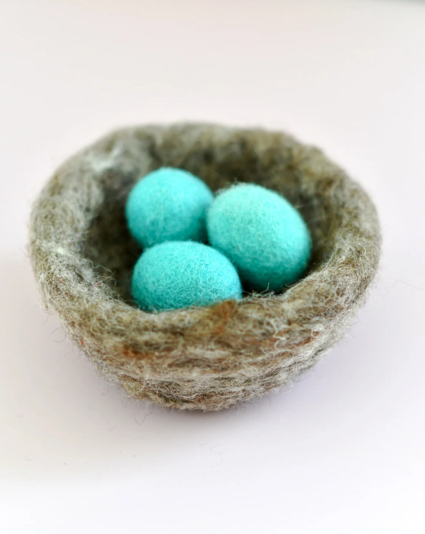 Felt Nest with 3 Blue Robin Eggs