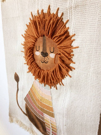 Sale Decorative Lion Hanging