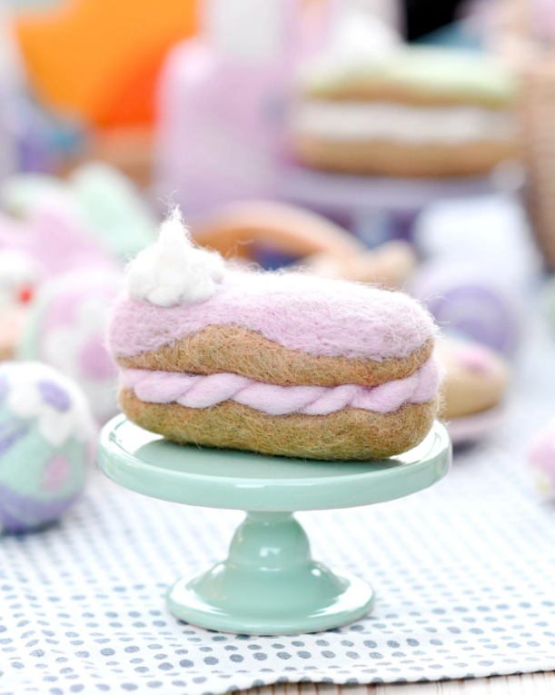 Felt Strawberry Eclair